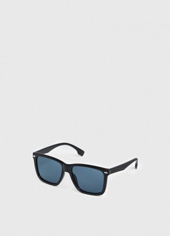 Wayfarer sunglasses