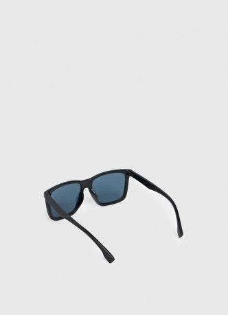 Wayfarer sunglasses