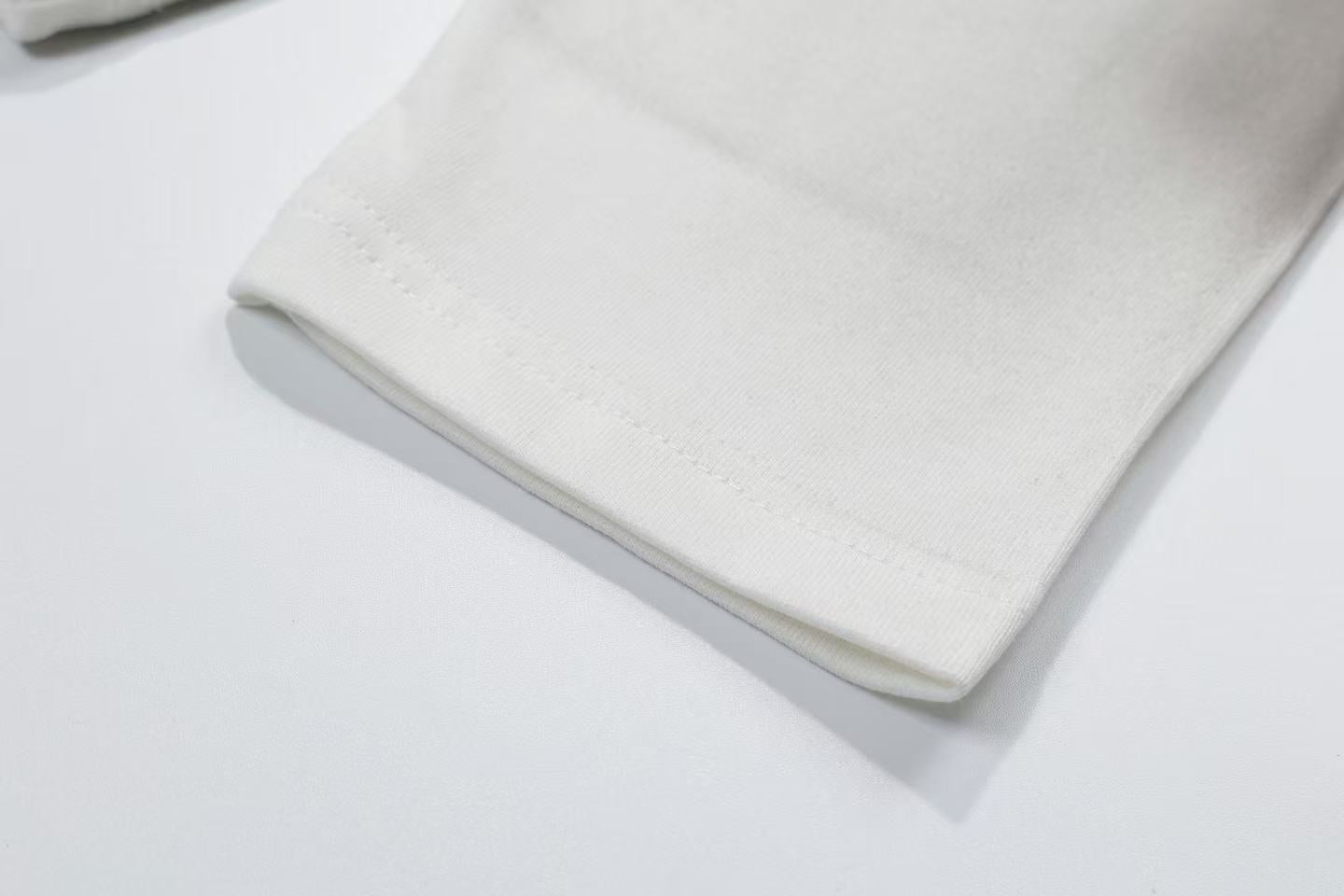 Retro Motion Long Sleeve