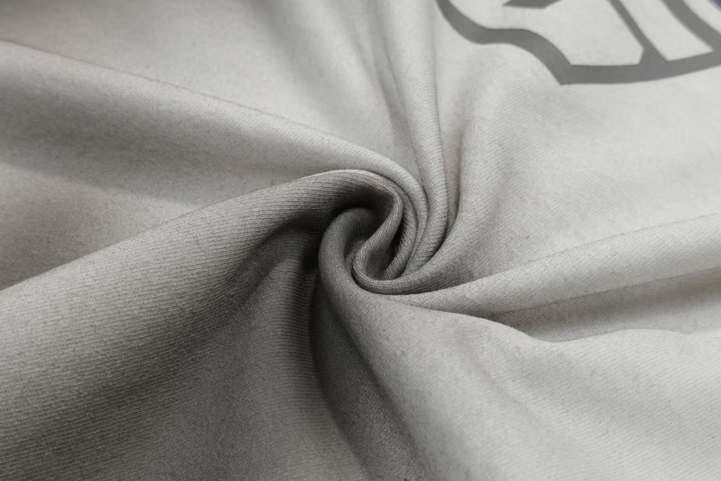 Retro Motion Long Sleeve