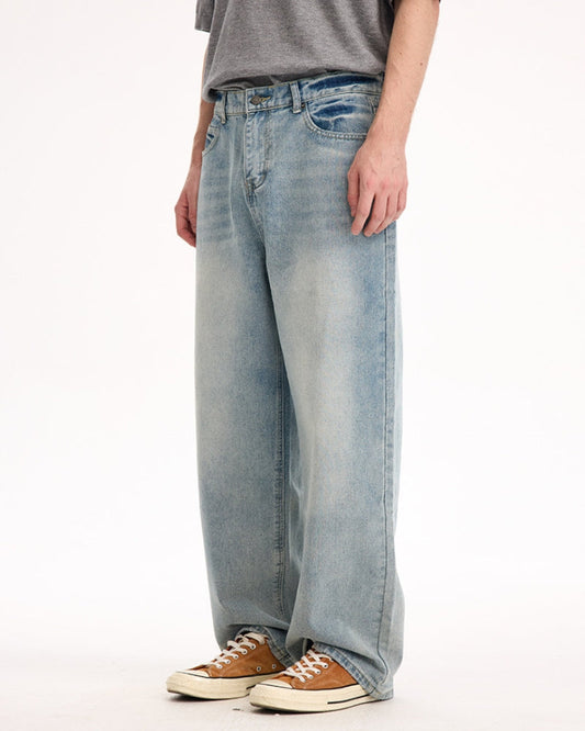 Classic Relaxed Wide-Leg Jeans