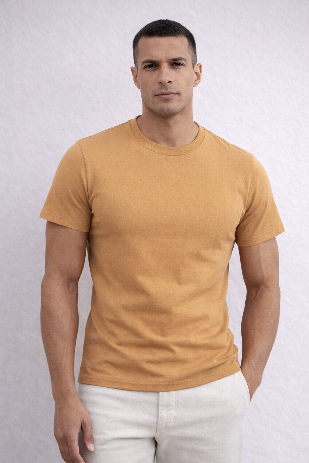 Camiseta Slim Tee